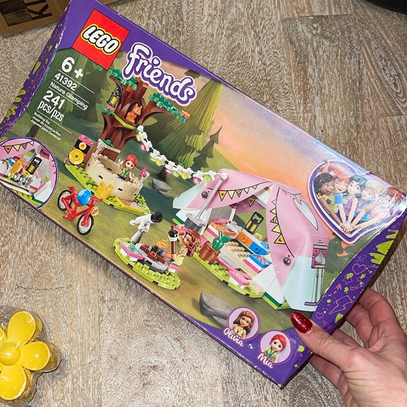 NEW LEGO Friends RETIRED Nature Glamping - Picture 1 of 2
